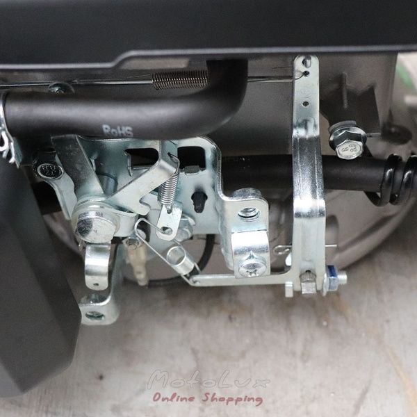 P70F Zongshen XP-200 f&uuml;ggőleges tengelyű motor, 7 LE
