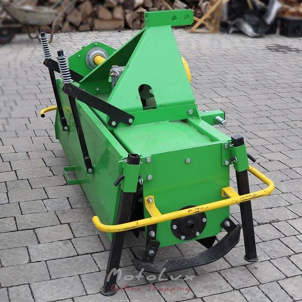 P&ocirc;dna fr&eacute;za pre traktor Bomet 1.6 m