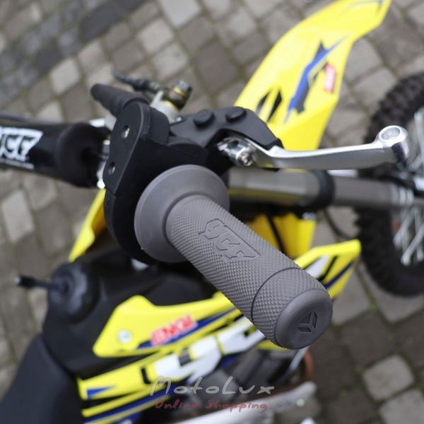 Мотоцикл YCF Factory SP2, желтый