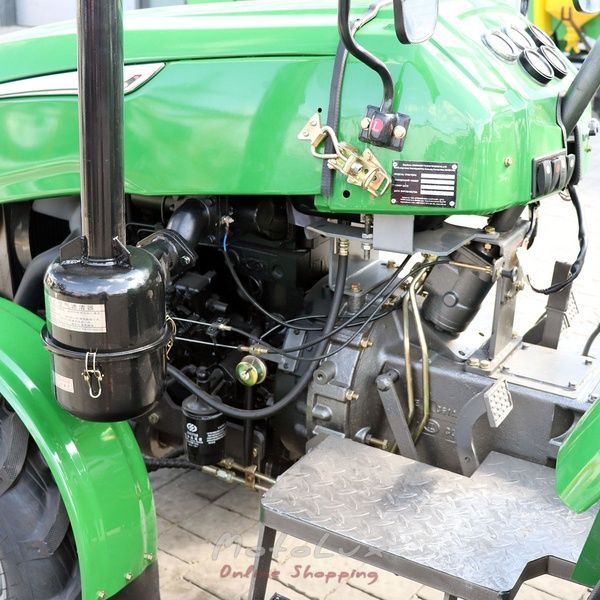Traktor Xingtai T244THT, 3 henger, szervokorm&aacute;ny, sebess&eacute;gv&aacute;lt&oacute; (4+1)*2 green