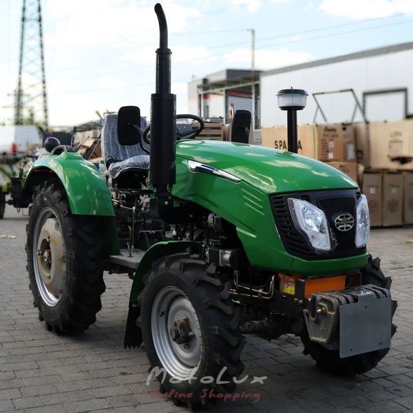Traktor Xingtai T244THT, 3 henger, szervokorm&aacute;ny, sebess&eacute;gv&aacute;lt&oacute; (4+1)*2 green