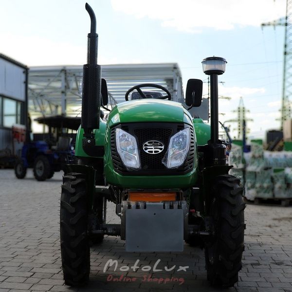 Traktor Xingtai T244THT, 3 henger, szervokorm&aacute;ny, sebess&eacute;gv&aacute;lt&oacute; (4+1)*2 green