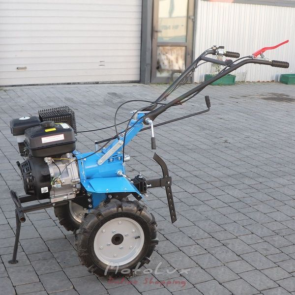 Petrol Walk-Behind Tractor Kentavr MB2013B-4, Manual Starter, 13 HP, 4-10