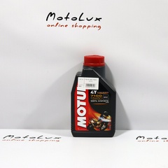 Motul SAE 7100 4T 15W50 engine oil