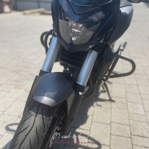 Motocykel Bajaj Dominar D400, čierny, 2024