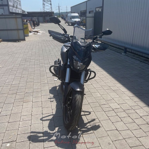 Motocykel Bajaj Dominar D400, čierny, 2024