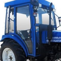 Sklo dvere do kab&iacute;ny minitraktora Dongfeng 404