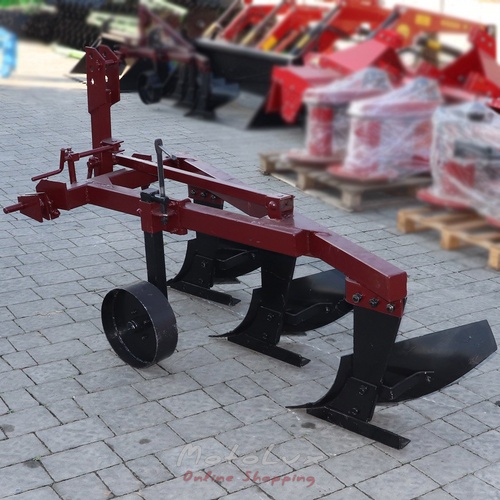 Three-Hull Plow 3-25 R Ukraine