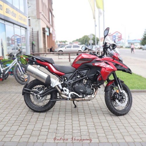 Туристичний мотоцикл Benelli TRK 502X ABS Off-road, 2022, чорний з червоним