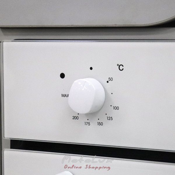 Be&eacute;p&iacute;thető s&uuml;tő Candy FCP502W / E