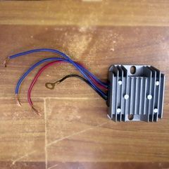 Voltage regulator for motoblock R190