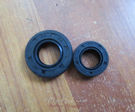 Oil seal 15x22x5 benzotrimmer Sadko