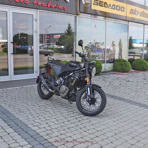 Мотоцикл Husqvarna Svartpilen 401, 44 к.с., чорний, 2023