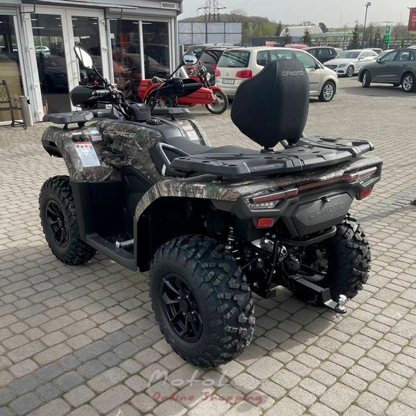 &Uacute;žitkov&aacute; &scaron;tvorkolka CFMOTO CFORCE 520L EPS, True Timber Camo, 2025