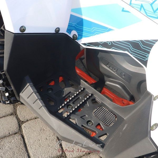 Elektrick&aacute; &scaron;tvorkolka Kayo EA70, biela s modrou