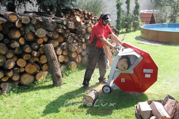 Kol&eacute;bkov&aacute; p&iacute;la Vari KP-700, 5000W