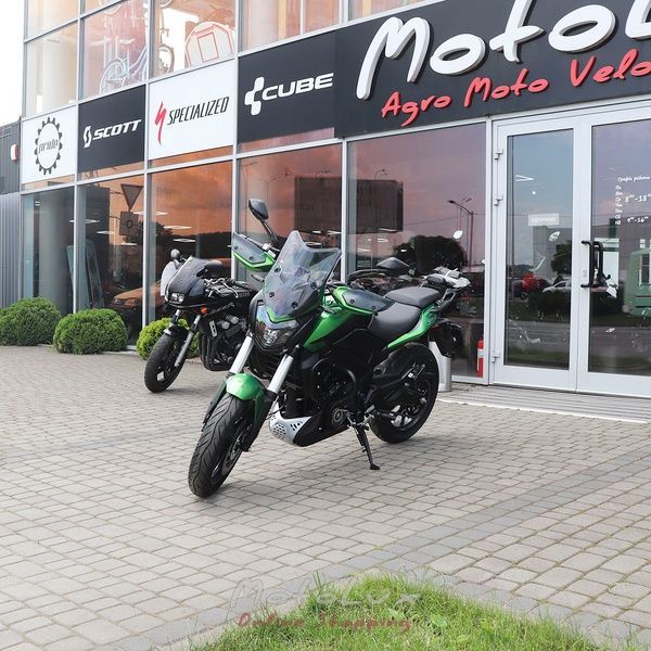 Motocykel Bajaj Dominar D400 UG, zelenou,