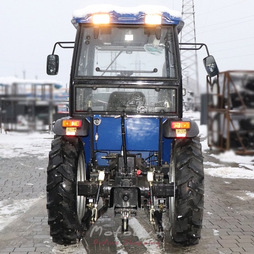 Трактор ДТЗ 5404К, 40л.с., 4х4, 4-циліндра, кабіна з опаленням, гідропідсилювач