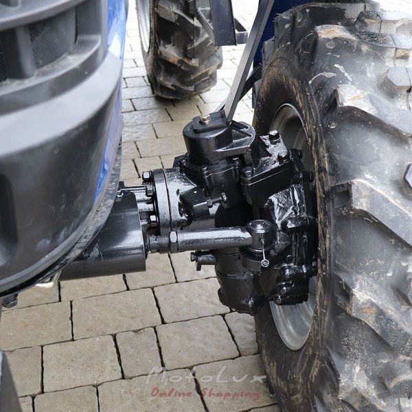 5404К DTZ  Traktor, 40 LE., 4х4, 4 hengeres, kabin fűt&eacute;ssel, hidraulikus nyom&aacute;sfokoz&oacute;