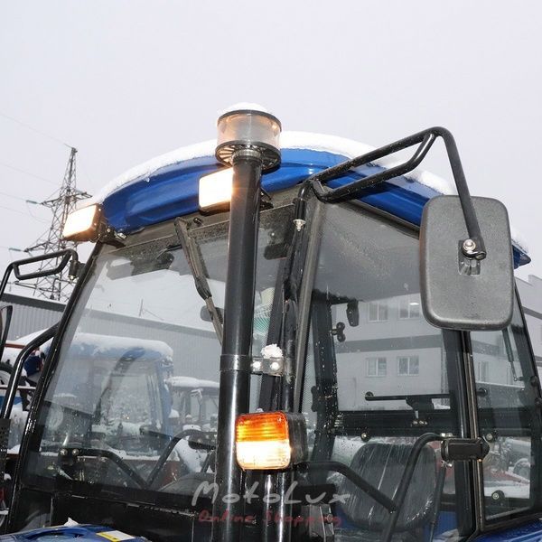 5404К DTZ  Traktor, 40 LE., 4х4, 4 hengeres, kabin fűt&eacute;ssel, hidraulikus nyom&aacute;sfokoz&oacute;