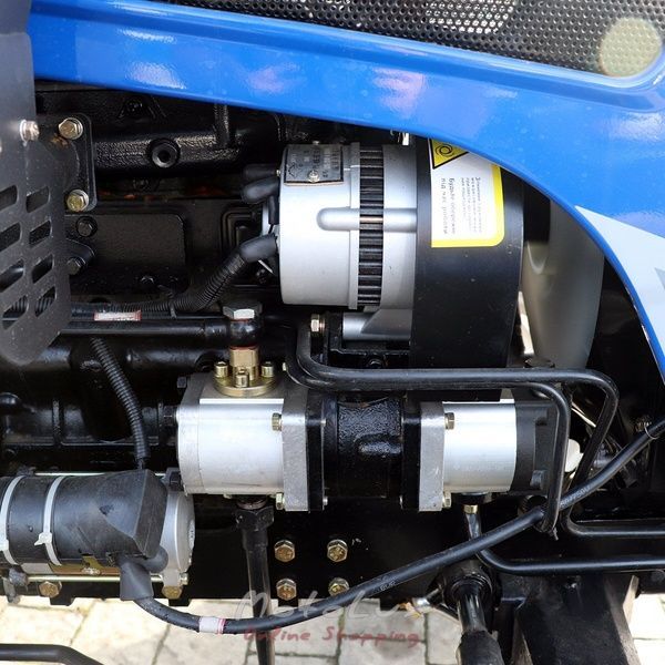Minitraktor Jinma JMT 3244 HSX, 24 HP, 4x4, (4+1)x2x2 prevodovka, spojka dvojstupňov&aacute;, &scaron;irok&aacute; pneumatika
