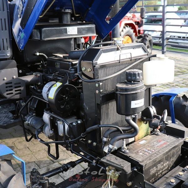 Minitraktor Jinma JMT 3244 HSX, 24 HP, 4x4, (4+1)x2x2 prevodovka, spojka dvojstupňov&aacute;, &scaron;irok&aacute; pneumatika