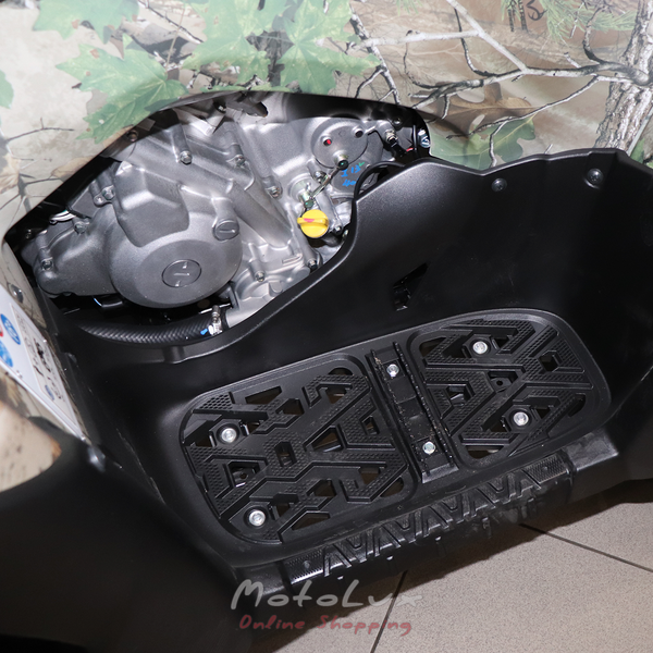 Kawasaki Brute Force 750 EPS k&ouml;z&uuml;zemi quad, terepsz&iacute;nű, 2024