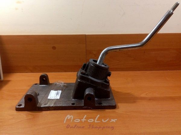 Horn&yacute; kryt prevodovky pre mototraktor